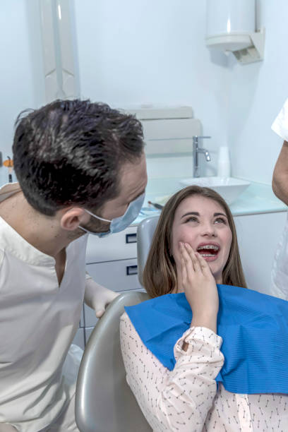 Best Chipped Tooth Repair Near Me  in Colmar Manor, MD